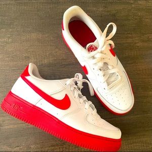 Nike Air Force 1 big kids size 7